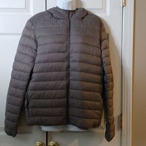 Dunnes Stores gray super light puffer jacket fits in carrying bag  Sz L NWOT